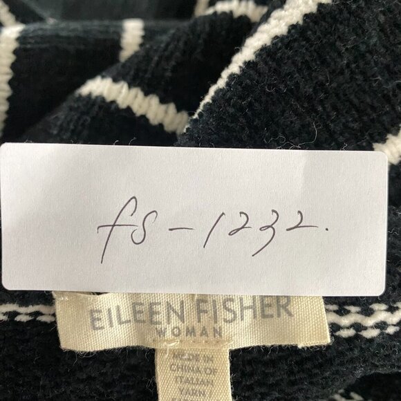 Organic Cotton Chenille Eileen Fisher Black and White Striped V-Neck Sweater - Picture 7 of 8